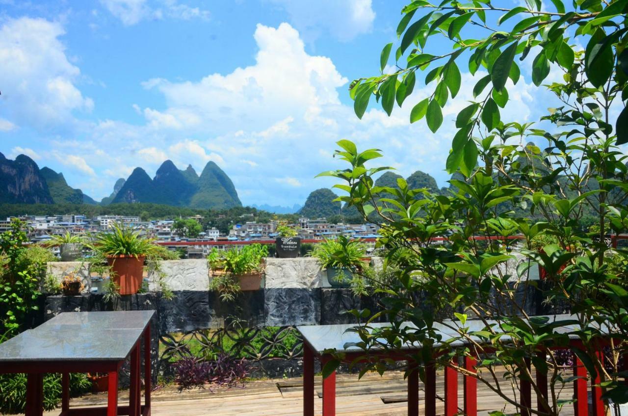 En Attendant Godot Youth Hostel Yangshuo Exterior photo